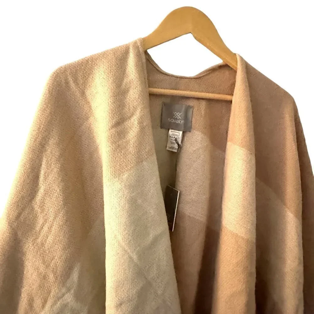 Soia & Kyo Cream Yadira Beige Woven Soft Shawl Scrarfigan Poncho‎ Fringe NWT
